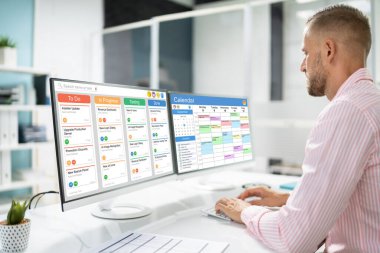 Ofis Bilgisayarındaki Scrum Ajandası Dijital Takvim Zamanlaması
