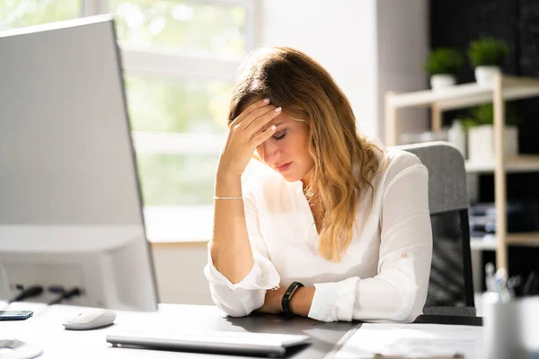 Stressed Tired Business Accountant Woman Inglês Trabalhador Triste Preguiçoso — Fotografia de Stock