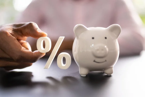 Ποσοστό Χρηματοδότησης Και Piggybank Χρήματα Οικονομικά Και Προϋπολογισμός — Φωτογραφία Αρχείου