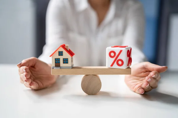 Tasso Interesse Della Casa Concetto Equilibrio Percentuale Prestito — Foto Stock