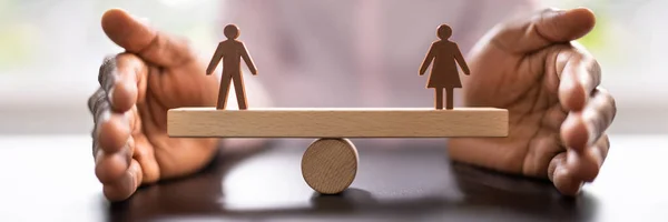Gelijke Man Vrouw Evenwicht Pariteit Gelijke Beloning Voor Arbeid — Stockfoto