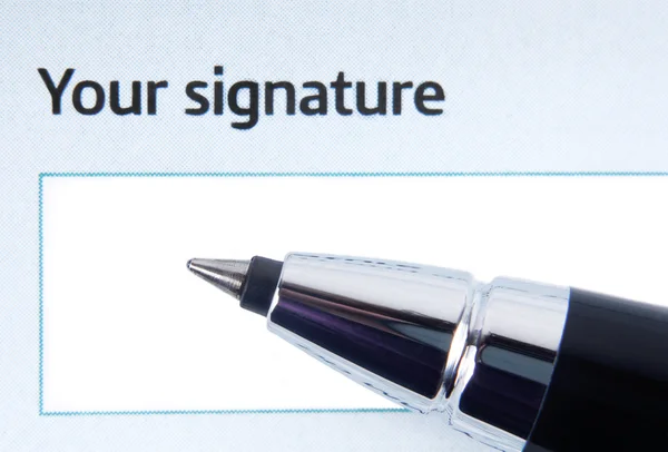 Signing form — Stock Photo, Image