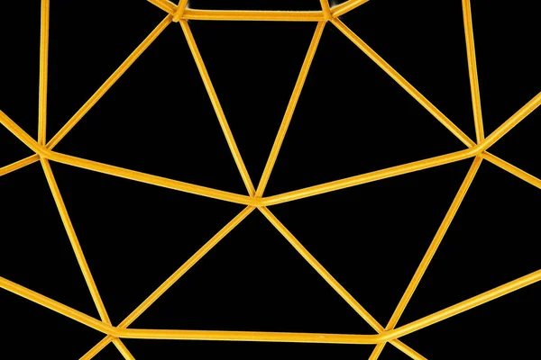 Крупный План Золотого Треугольника Форме Изолированного Черном Фоне — стоковое фото