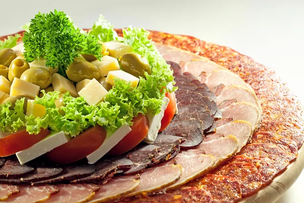 Salada e carne — Fotografia de Stock