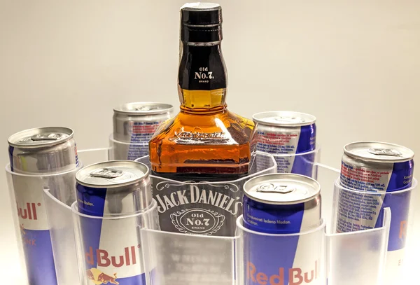 Red Bull Cans and Jack Daniel's Whiskey — Stock Photo, Image