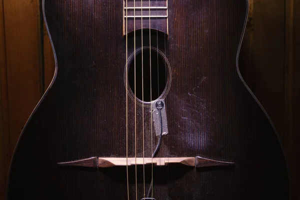 Eski Bir Çingene Akustik Gitarının Detayları — Stok fotoğraf