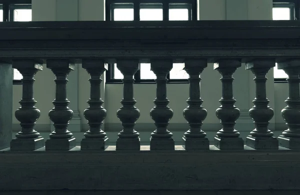 Dekorative Säulen Des Marmorzauns Der Großen Halle — Stockfoto