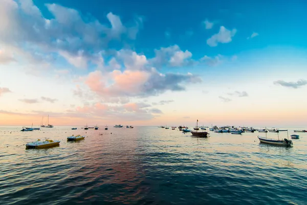 Napkelte, a Tirrén-tenger — Stock Fotó