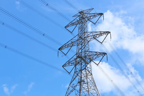 Torre de eletricidade — Fotografia de Stock