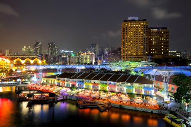 gece tarafından Singapur