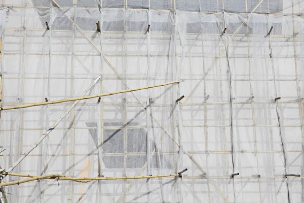 Bamboo scaffolding in construction site — Stock Photo, Image