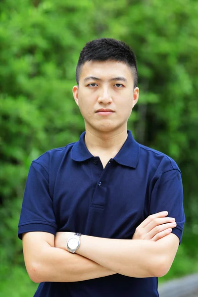 Junger chinesischer Mann — Stockfoto
