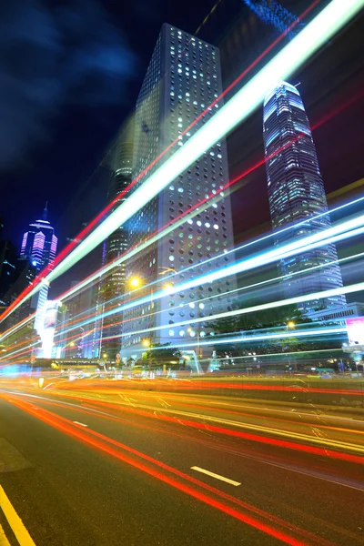 Hong Kong vista nocturna con luz del coche — Foto de Stock