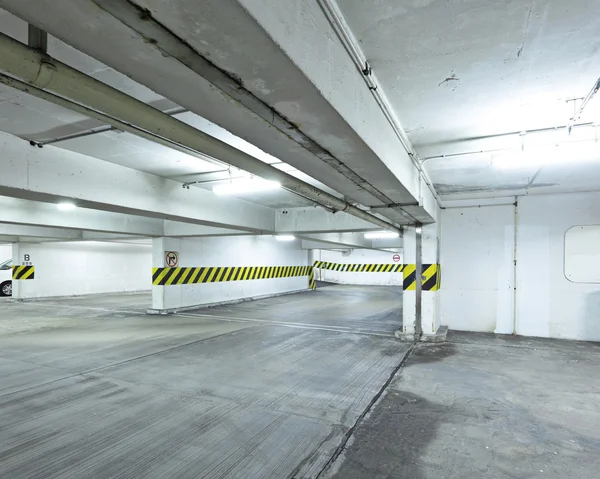 Parkeergarage — Stockfoto