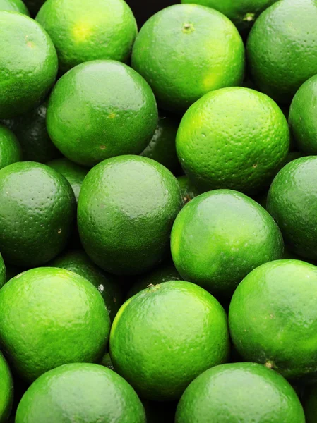 Green citrus fruit — Stock Photo, Image