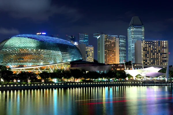 Singapura skyline noite — Fotografia de Stock