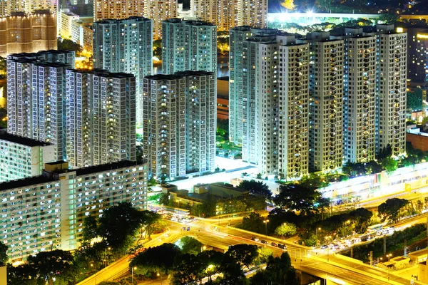 Apartment building at night — Stock Photo, Image