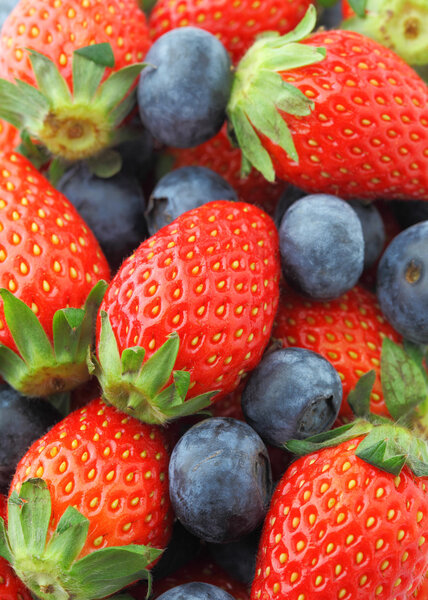 Strawberries and Blueberries mix