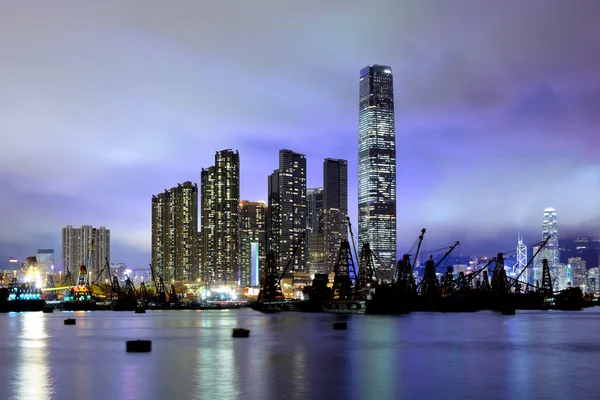 Kowloon τη νύχτα στο Χονγκ Κονγκ — Φωτογραφία Αρχείου