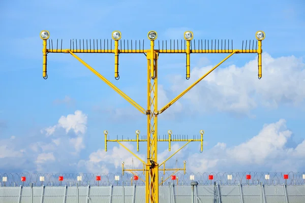 Airport megközelítés leszállás irány könnyű — Stock Fotó