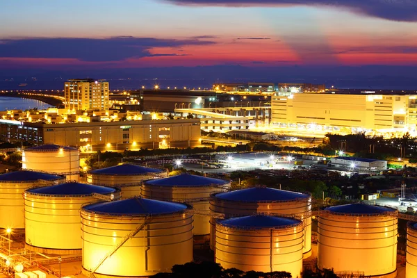 Oil tank in cargo service terminal at night — Stock Photo, Image