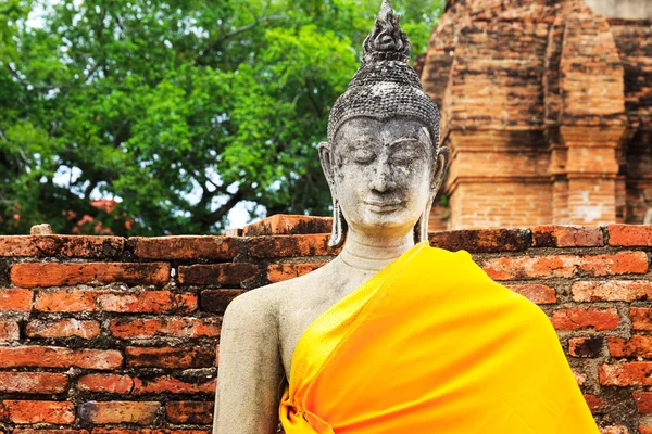 Gamla buddha i ayuthaya, thailand — Stockfoto