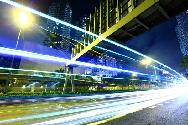 Trafiken i staden — Stockfoto