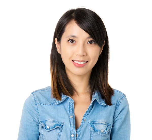 Азіатська жінка з посмішкою — стокове фото