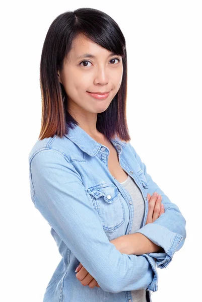 Asiatische Frau mit Lächeln — Stockfoto