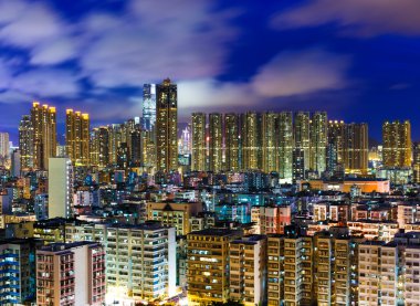 gece hong Kong'da bir yerleşim bölgesi