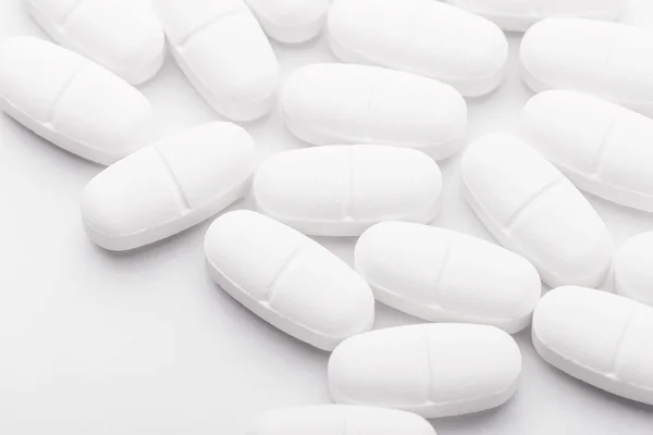 Белое лекарство — стоковое фото