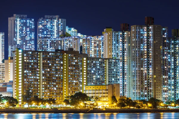 Жилое здание в Гонконге — стоковое фото