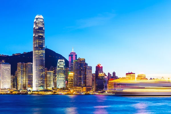 Hong Kong skyline at night — Stock Photo, Image