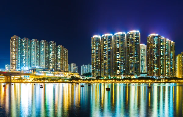 Paisagem urbana hong kong à noite — Fotografia de Stock