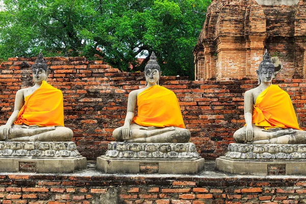 Buda antigo em Ayuthaya, Tailândia — Fotografia de Stock