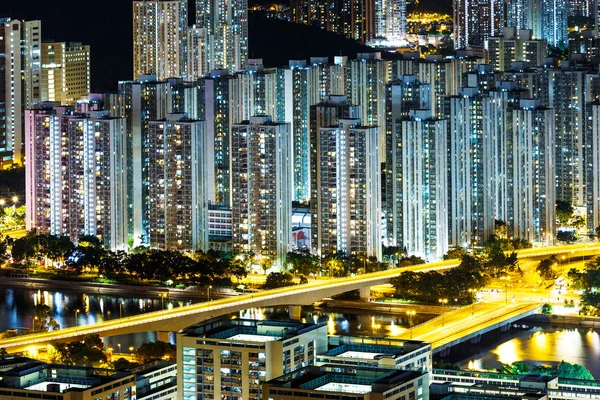 Immeuble d'appartements à hong kong — Photo