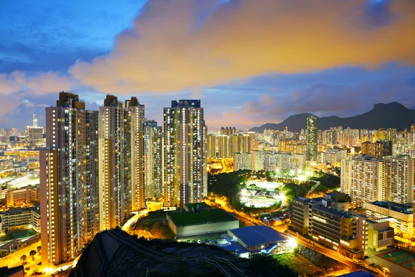 Edificio residencial en hong kong — Foto de Stock