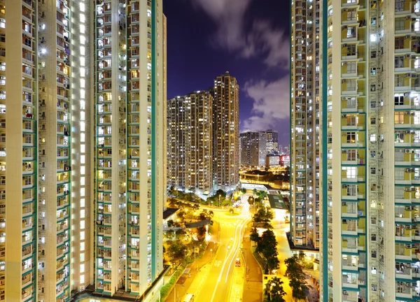 Home building with traffic road in the middle — Stock Photo, Image