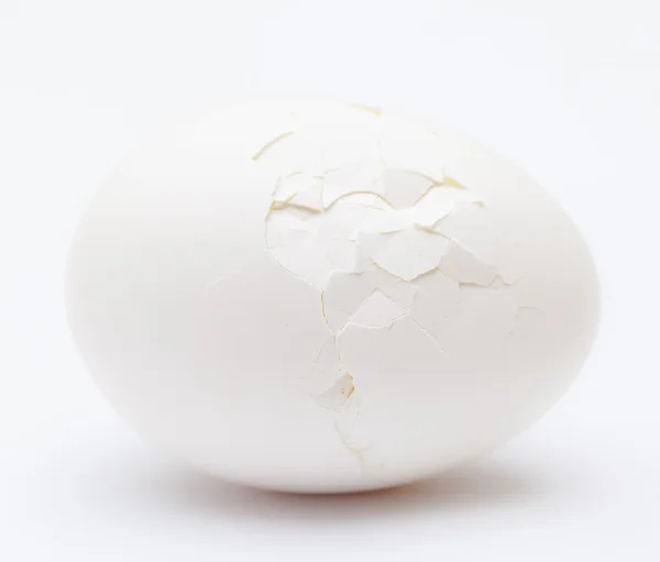 Ou alb crăpat — Fotografie, imagine de stoc