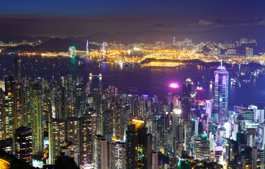 Geceleyin Hong Kong