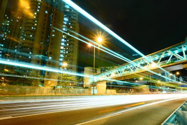 Şehirde yoğun trafik