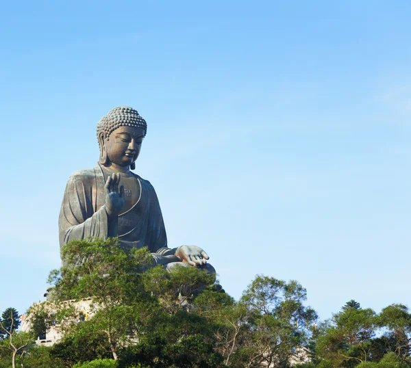 Гигантский Будда в Гонконге — стоковое фото