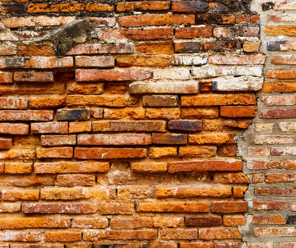 Ancient brick wall in red color — Stock Photo, Image