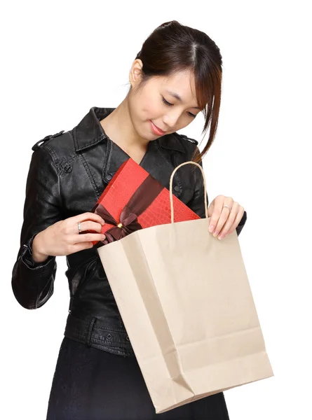 Asian woman bought a gift — Stock Photo, Image