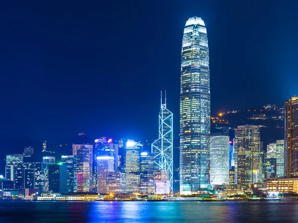 Hong kong skyline på natten — Stockfoto