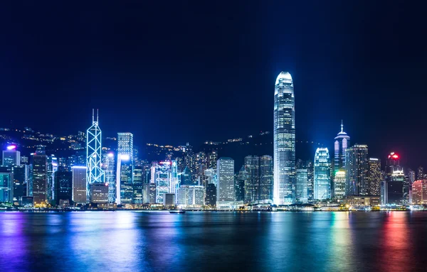 Hong kong skyline à noite — Fotografia de Stock