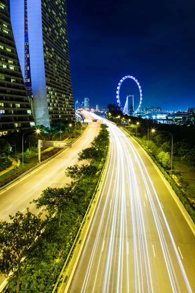 夜のシンガポールのスカイライン — ストック写真