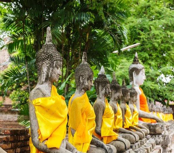 Antica statua di Buddha nel tempio — Foto Stock