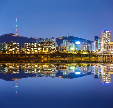 Seul cityscape namsan Dağı
