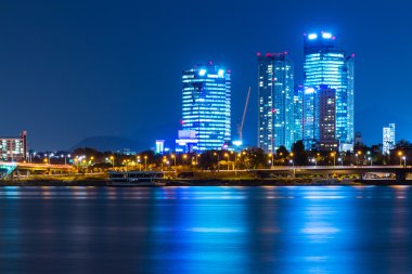 Geceleri kentsel cityscape-Seul